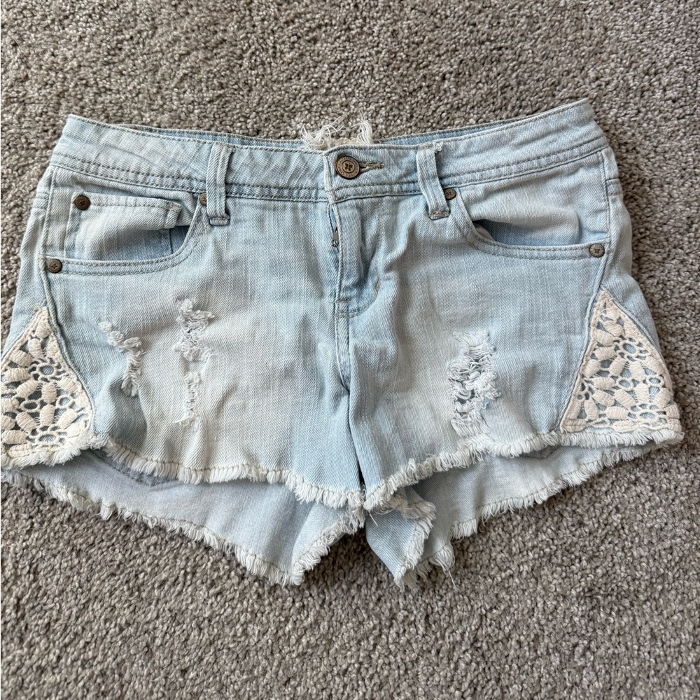 Alterd State booty shorts